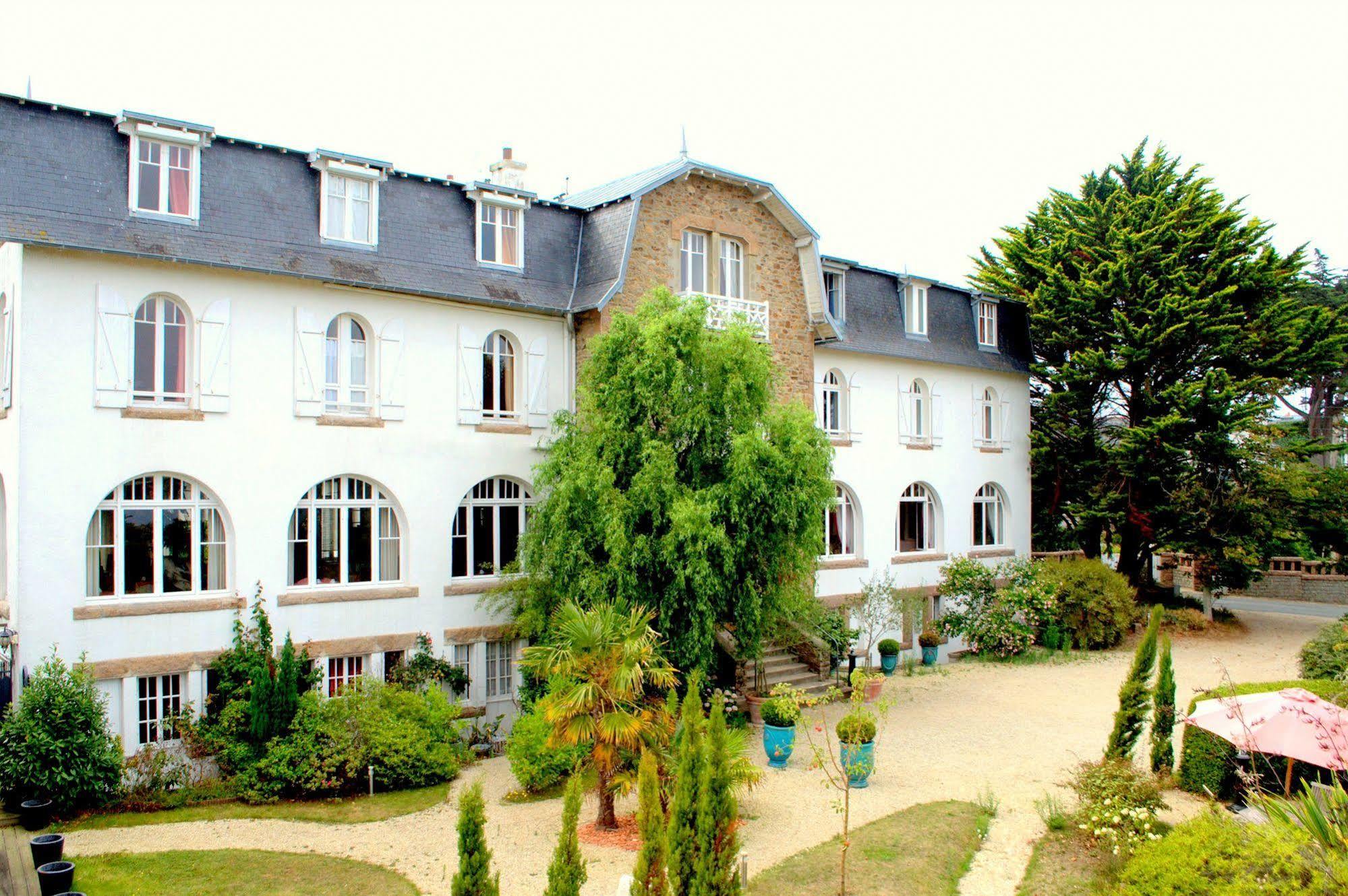 Park Hotel Bellevue Trégastel Exterior foto